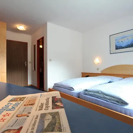 بيت ضيافة Garni Domino Saas Fee