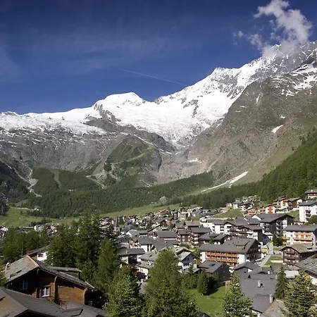 Πανσιόν Garni Domino Saas Fee