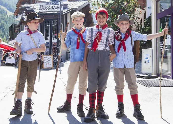 Garni Domino 3* סאס פה